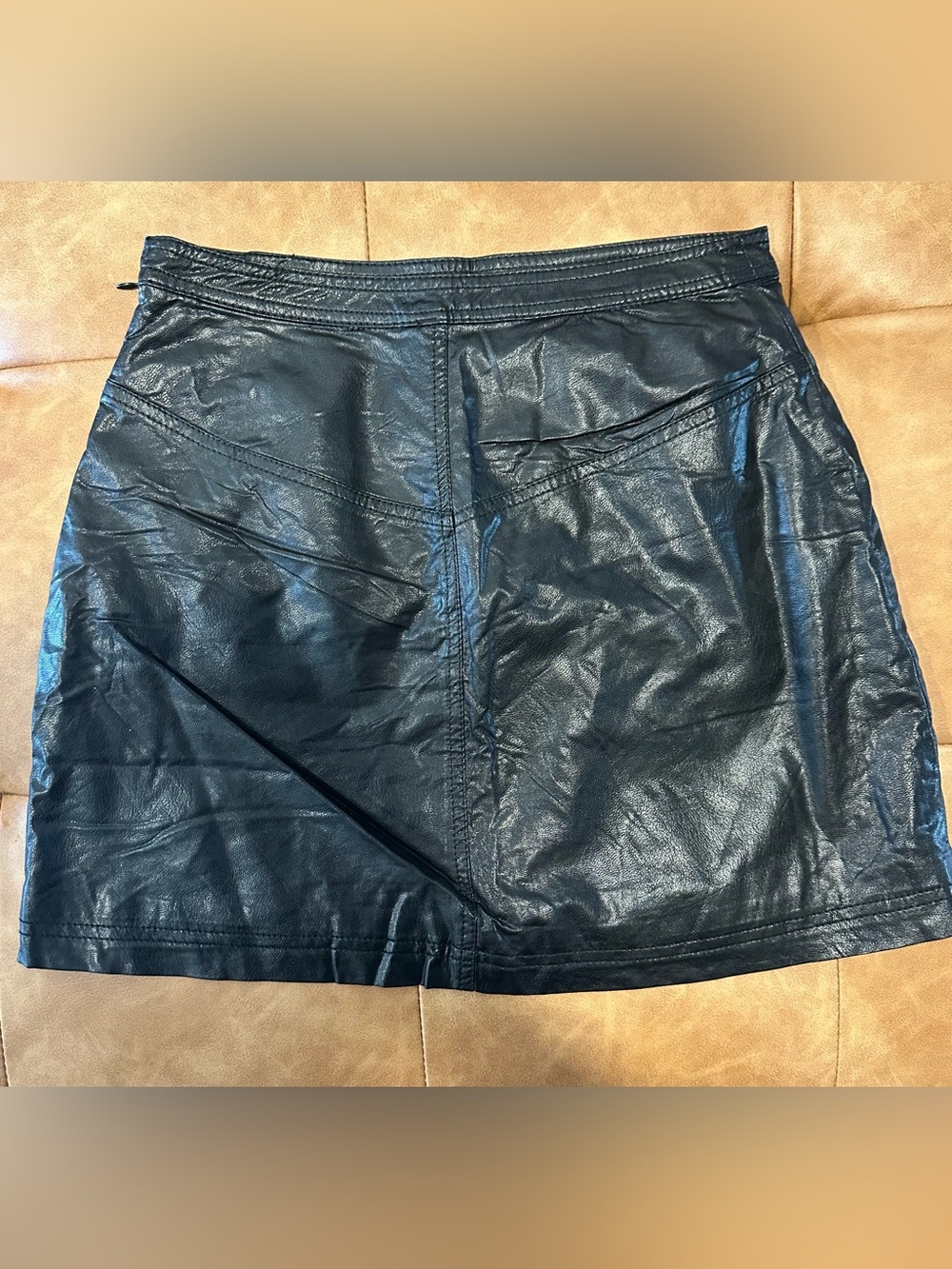 Free People Black Faux Leather Mini Skirt – Size 2